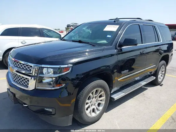 1GNSCBKC7JR259902 2018 CHEVROLET TAHOE - Image 2