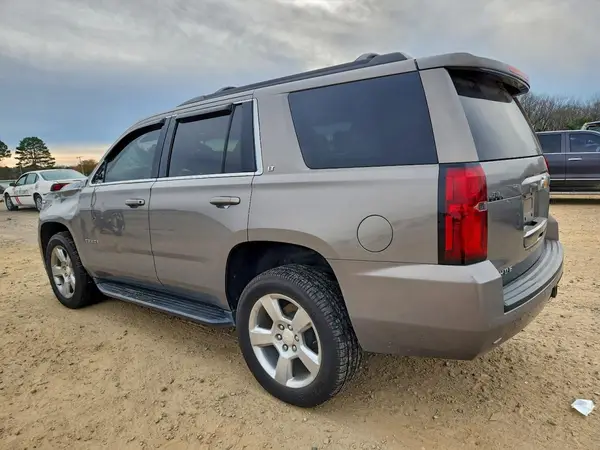 1GNSCBKC7JR349888 2018 CHEVROLET TAHOE - Image 2