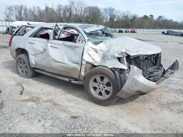 1GNSCBKC8GR374517 2016 CHEVROLET TAHOE - Image 1
