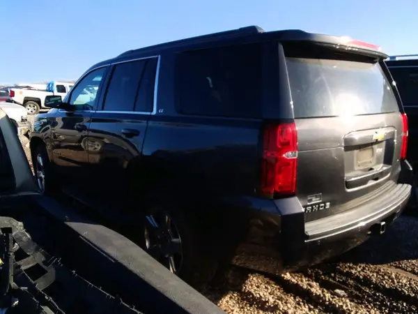 1GNSCBKC8GR460068 2016 CHEVROLET TAHOE - Image 2