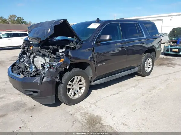 1GNSCBKC8HR220181 2017 CHEVROLET TAHOE - Image 2