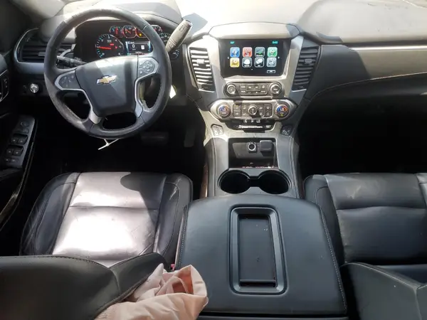 1GNSCBKC8HR256923 2017 CHEVROLET TAHOE - Image 8