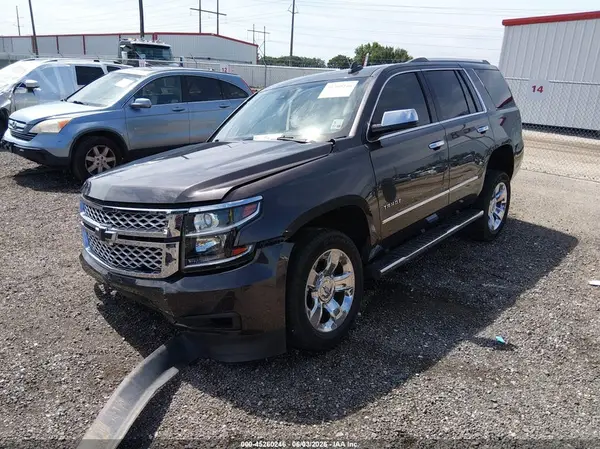 1GNSCBKC8HR321477 2017 CHEVROLET TAHOE - Image 2