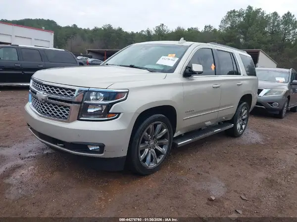 1GNSCBKC8HR340255 2017 CHEVROLET TAHOE - Image 2