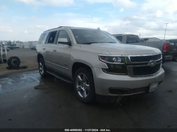 1GNSCBKC8HR355712 2017 CHEVROLET TAHOE - Image 1