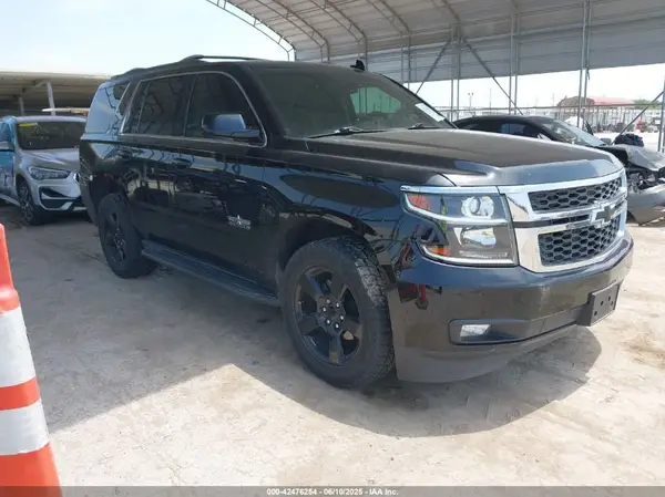 1GNSCBKC8HR397121 2017 CHEVROLET TAHOE - Image 1