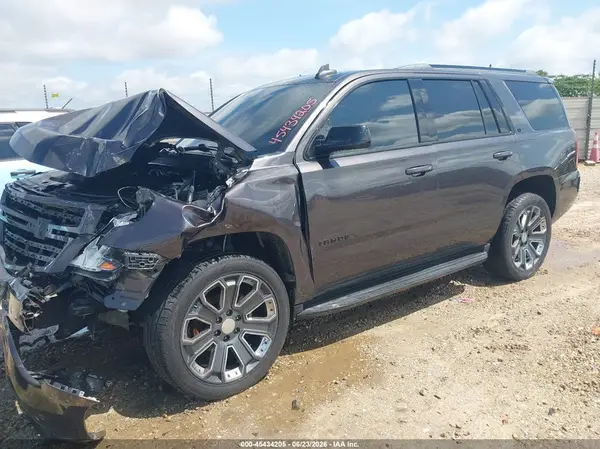 1GNSCBKC8JR138750 2018 CHEVROLET TAHOE - Image 2