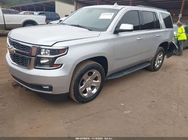1GNSCBKC8JR334185 2018 CHEVROLET TAHOE - Image 2