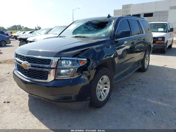 1GNSCBKC8KR140130 2019 CHEVROLET TAHOE - Image 2