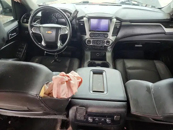 1GNSCBKC8KR207518 2019 CHEVROLET TAHOE - Image 8