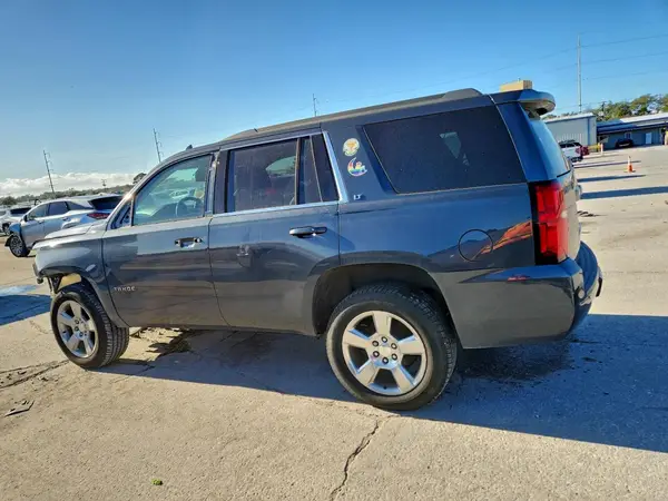1GNSCBKC8KR327576 2019 CHEVROLET TAHOE - Image 2