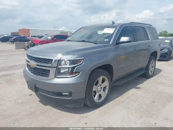 1GNSCBKC8KR406519 2019 CHEVROLET TAHOE - Image 2