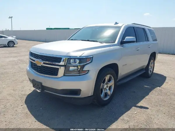 1GNSCBKC9HR128335 2017 CHEVROLET TAHOE - Image 2