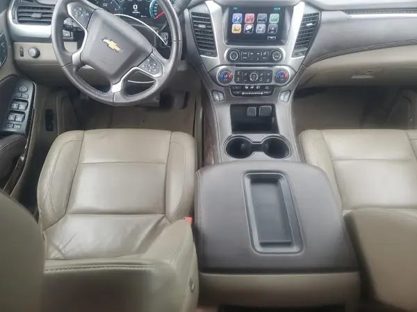 1GNSCBKC9HR289977 2017 CHEVROLET TAHOE - Image 8