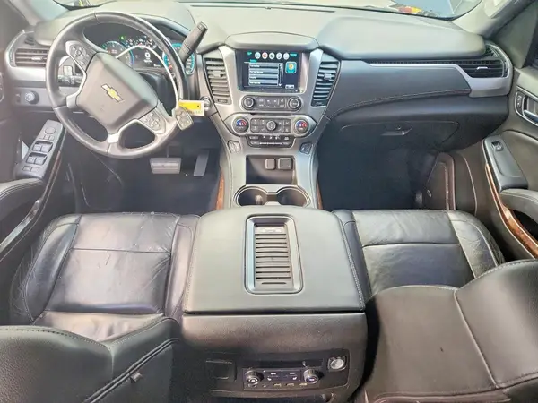 1GNSCBKC9HR350535 2017 CHEVROLET TAHOE - Image 8