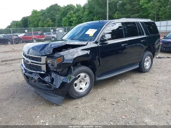 1GNSCBKC9HR393482 2017 CHEVROLET TAHOE - Image 2