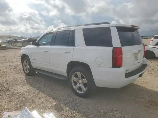 1GNSCBKC9JR113243 2018 CHEVROLET TAHOE - Image 2