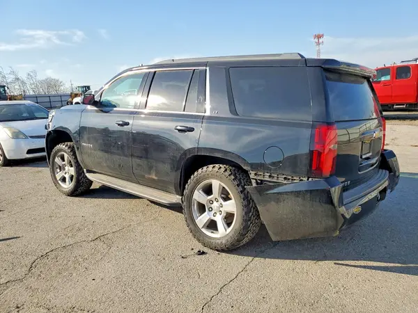 1GNSCBKC9JR120371 2018 CHEVROLET TAHOE - Image 2