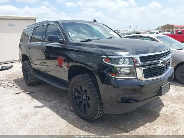 1GNSCBKC9JR133640 2018 CHEVROLET TAHOE - Image 1