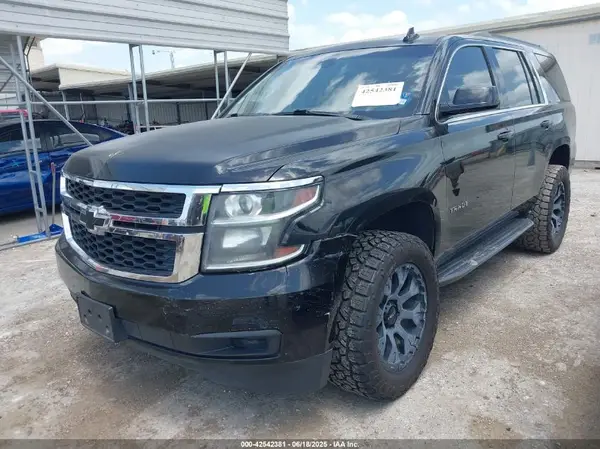 1GNSCBKC9JR133640 2018 CHEVROLET TAHOE - Image 2