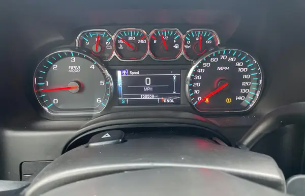 1GNSCBKC9JR327083 2018 CHEVROLET TAHOE - Image 8