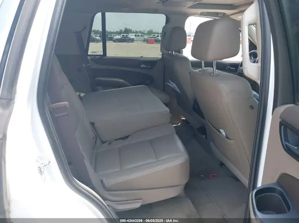 1GNSCBKC9JR370743 2018 CHEVROLET TAHOE - Image 8