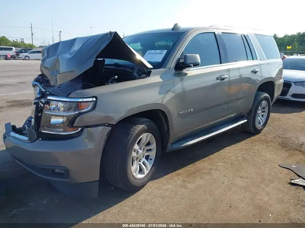 1GNSCBKCXHR325580 2017 CHEVROLET TAHOE - Image 2