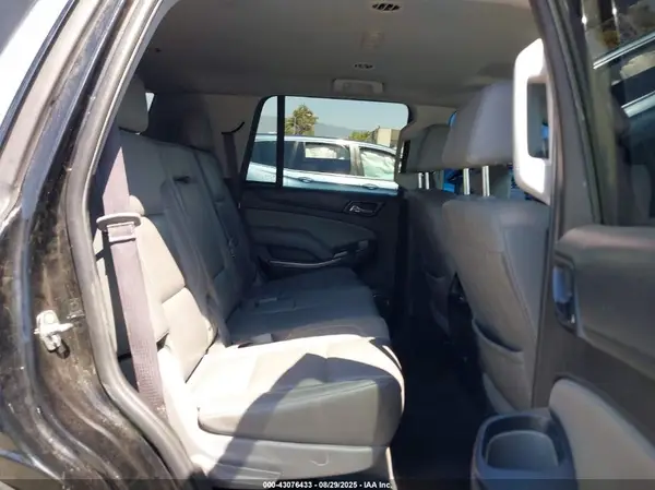 1GNSCBKCXHR332030 2017 CHEVROLET TAHOE - Image 8