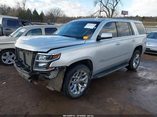 1GNSCBKCXHR338930 2017 CHEVROLET TAHOE - Image 2