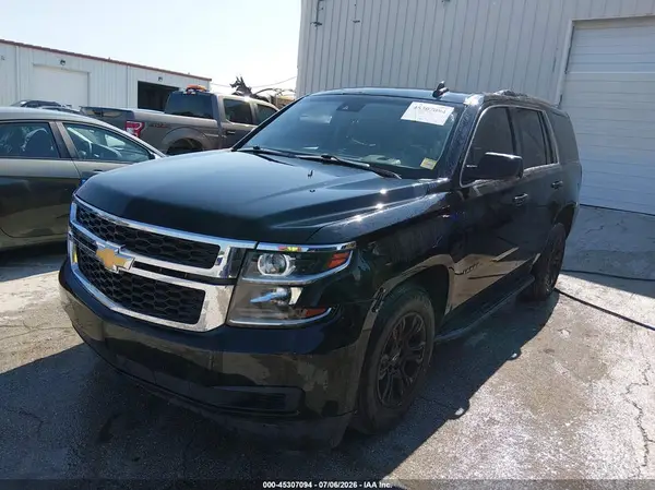 1GNSCBKCXJR247646 2018 CHEVROLET TAHOE - Image 2