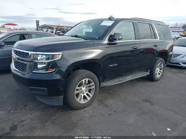 1GNSCBKCXJR338061 2018 CHEVROLET TAHOE - Image 2