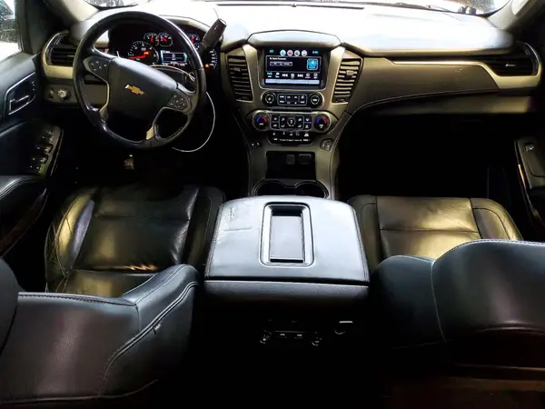 1GNSCBKCXKR138055 2019 CHEVROLET TAHOE - Image 8