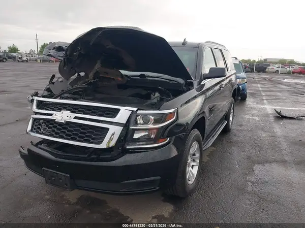 1GNSCBKCXKR175770 2019 CHEVROLET TAHOE - Image 2