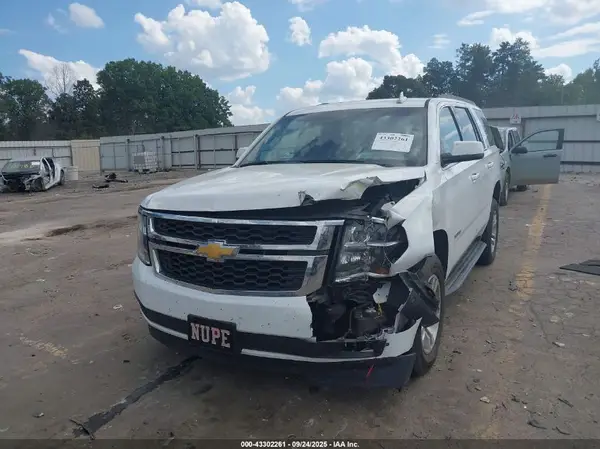 1GNSCBKCXKR276758 2019 CHEVROLET TAHOE - Image 2