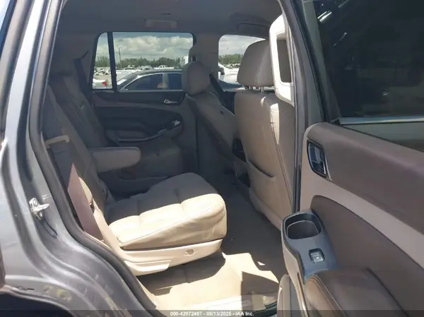 1GNSCBKCXKR378884 2019 CHEVROLET TAHOE - Image 8