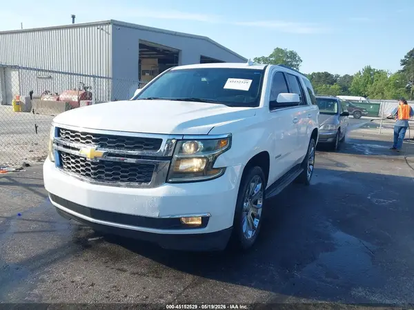 1GNSCBKCXKR390176 2019 CHEVROLET TAHOE - Image 2