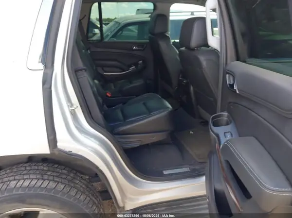 1GNSCBKCXKR409728 2019 CHEVROLET TAHOE - Image 8