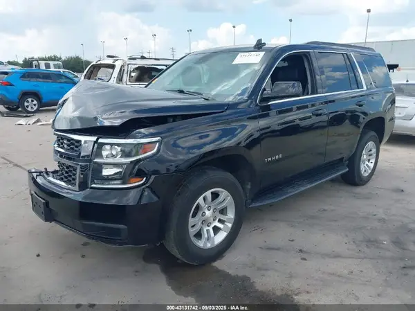 1GNSCBKCXLR299233 2020 CHEVROLET TAHOE - Image 2