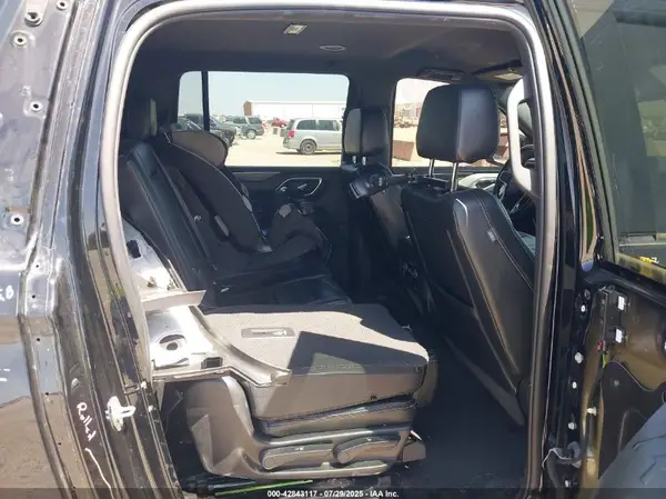 1GNSCBKDXNR179119 2022 CHEVROLET SUBURBAN - Image 8