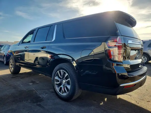 1GNSCBKDXPR277134 2023 CHEVROLET SUBURBAN - Image 2