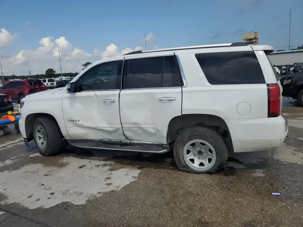 1GNSCCKC0HR378116 2017 CHEVROLET TAHOE - Image 2