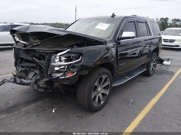 1GNSCCKC0JR364724 2018 CHEVROLET TAHOE - Image 2