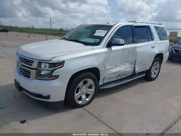 1GNSCCKC0JR393639 2018 CHEVROLET TAHOE - Image 2