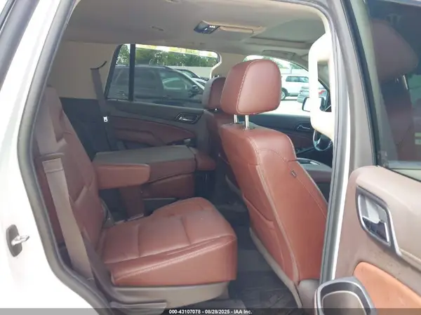 1GNSCCKC0JR393639 2018 CHEVROLET TAHOE - Image 8