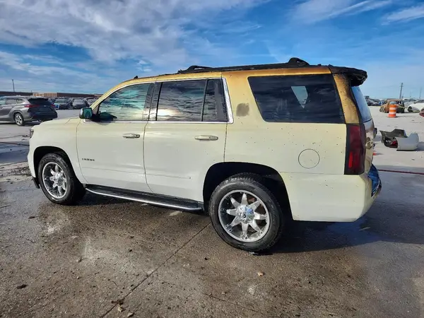 1GNSCCKC1KR187036 2019 CHEVROLET TAHOE - Image 2
