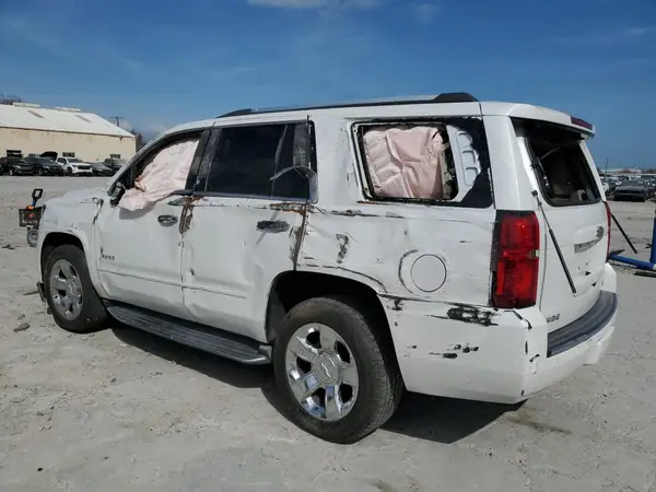 1GNSCCKC4HR209264 2017 CHEVROLET TAHOE - Image 2