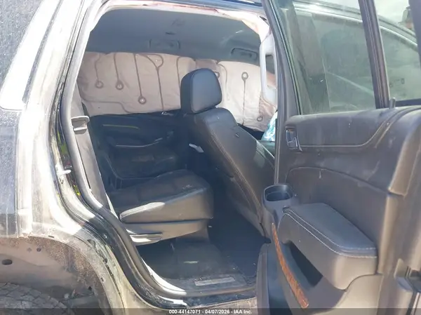 1GNSCCKC4JR338045 2018 CHEVROLET TAHOE - Image 8