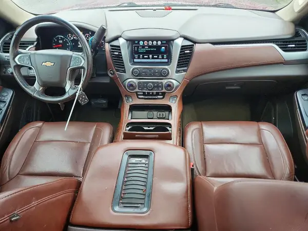 1GNSCCKC4KR134704 2019 CHEVROLET TAHOE - Image 8