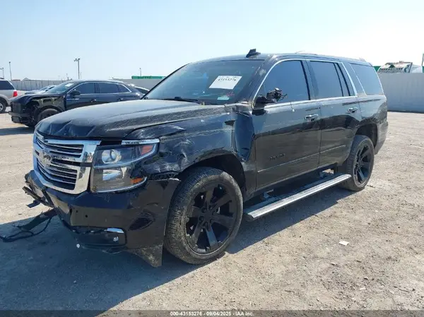 1GNSCCKC5JR266157 2018 CHEVROLET TAHOE - Image 2
