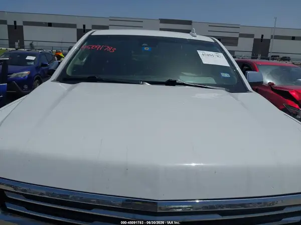 2017 CHEVROLET TAHOE auction photo 6